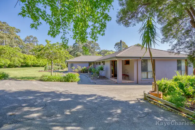 137 Beaconsfield-Emerald Road, Beaconsfield Upper VIC 3808