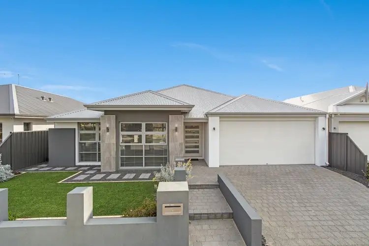 60 Bunker Crescent, Yanchep WA 6035