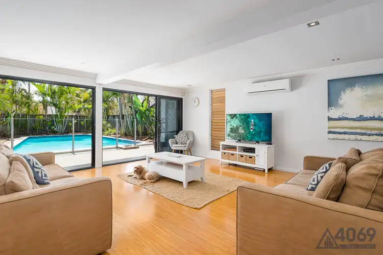 3 Winking Street, Chapel Hill QLD 4069