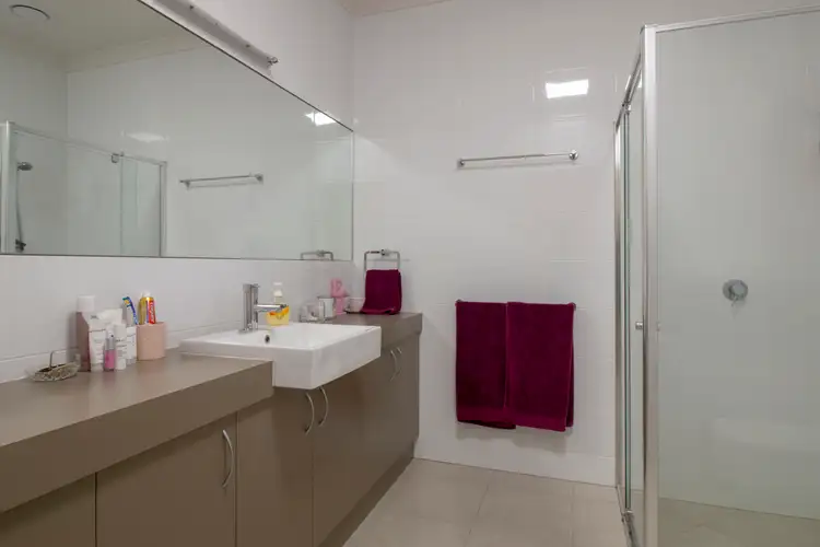 Third view of Homely townhouse listing, 5B Rundle Street, Wodonga VIC 3690