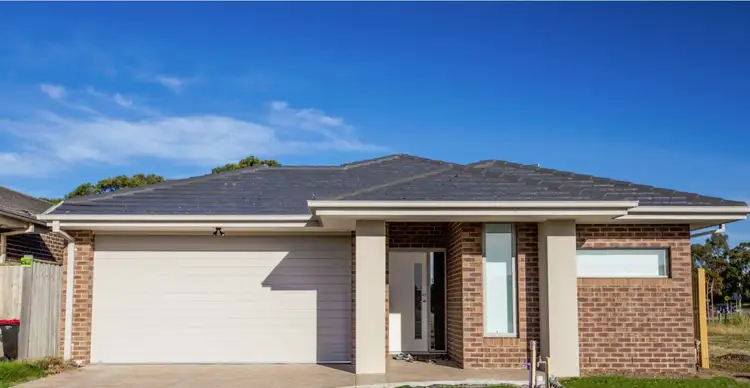 35 BURNHAM CRESCENT, Keysborough VIC 3173