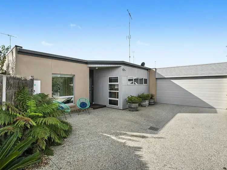 2/10 Marsh Court, Drysdale VIC 3222