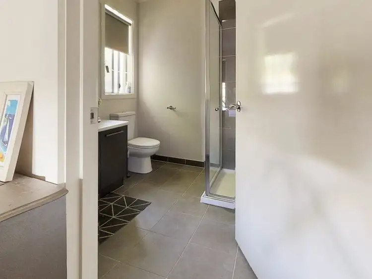 Seventh view of Homely house listing, 8 Aurora Place, Epsom VIC 3551