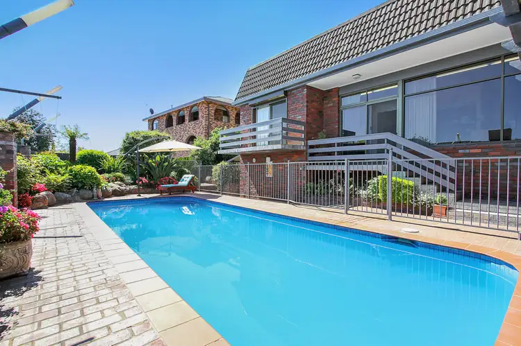 395 Paul Avenue, Lavington NSW 2641