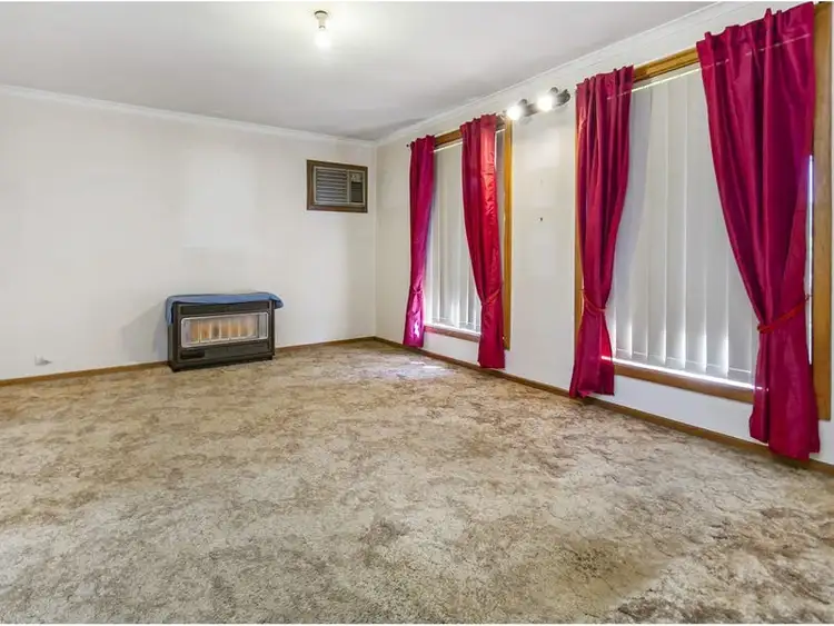 Fourth view of Homely house listing, 4 Melfort Road, Huntfield Heights SA 5163