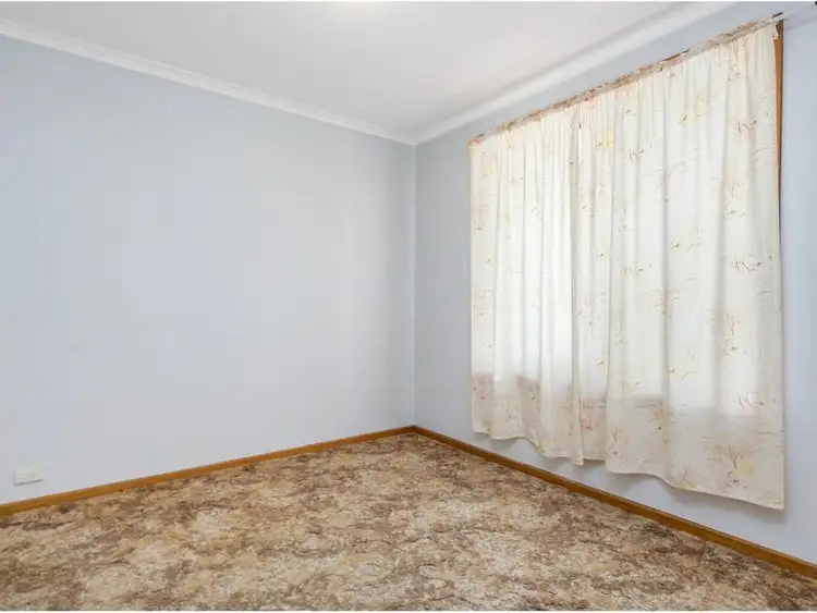 Fifth view of Homely house listing, 4 Melfort Road, Huntfield Heights SA 5163