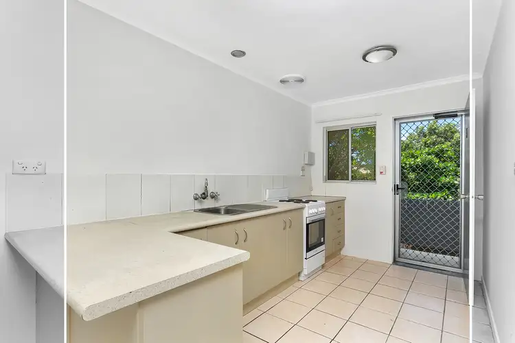 Main view of Homely unit listing, 5/14-16 Curtin Street, Westcourt QLD 4870