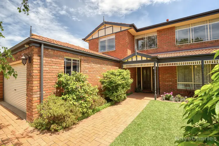 12 Brent Close, Berwick VIC 3806