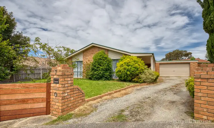 7 Funston Court, Pakenham VIC 3810