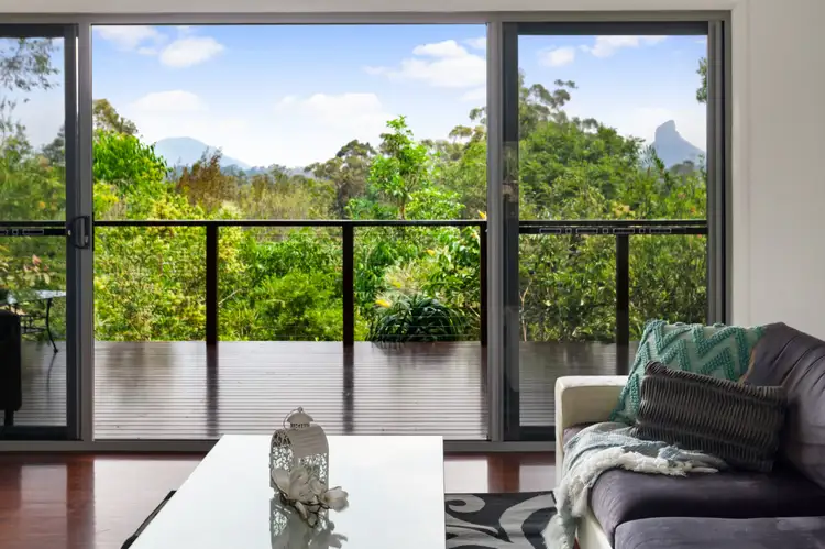 4 Inverleigh Court, Beerwah QLD 4519