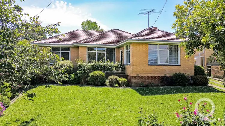 25 Sinclair Street, Warragul VIC 3820