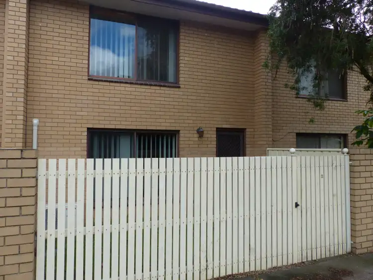 Main view of Homely townhouse listing, 2/883 Padman Drive, West Albury NSW 2640