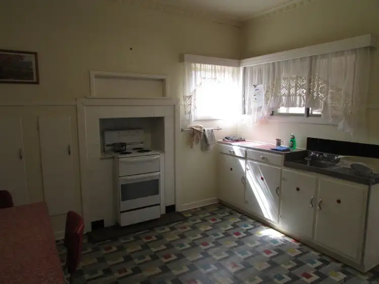 Fifth view of Homely house listing, 9 Livingstone Street, Warracknabeal VIC 3393