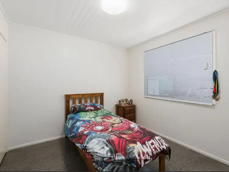 Fifth view of Homely semi-detached listing, 23 York Street, Oakey QLD 4401