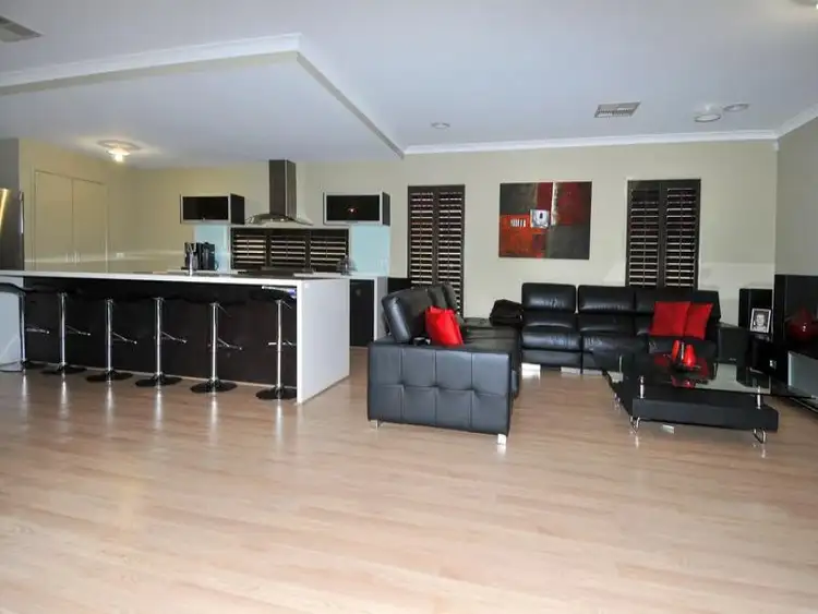 Sixth view of Homely house listing, 8 Gunuwarra Road, Cairnlea VIC 3023