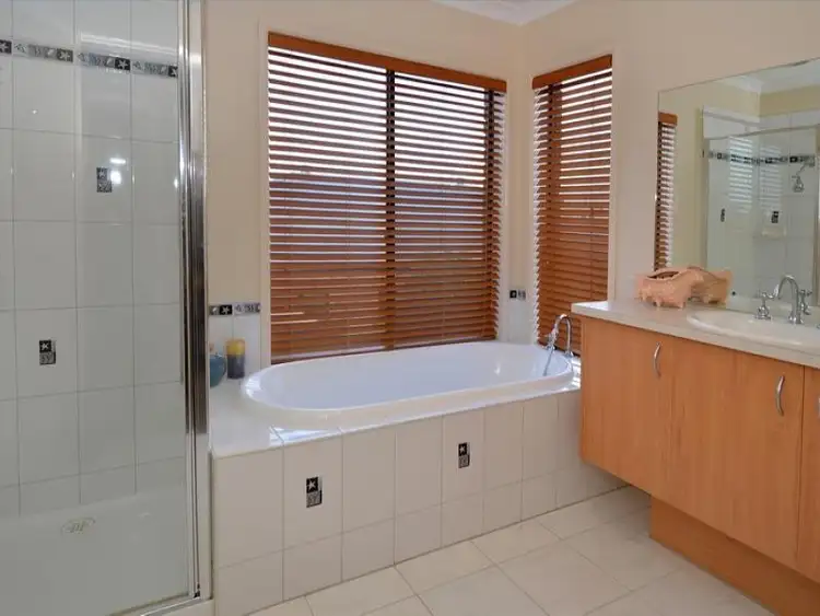 Fifth view of Homely house listing, 4 Breadalbane Avenue, Cairnlea VIC 3023