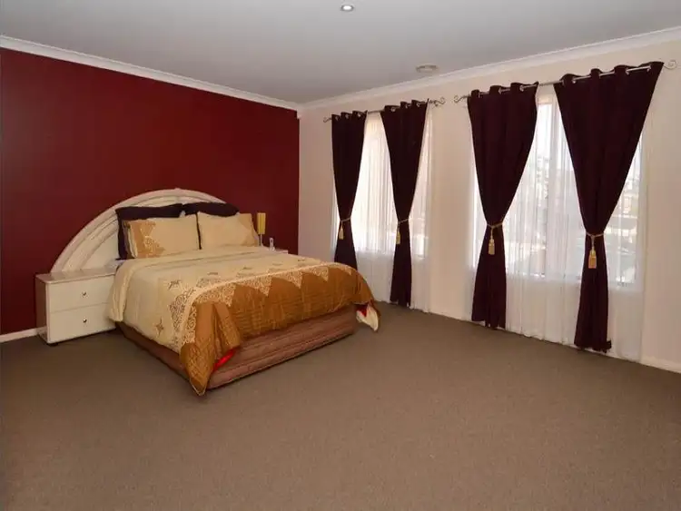 Seventh view of Homely house listing, 4 Breadalbane Avenue, Cairnlea VIC 3023