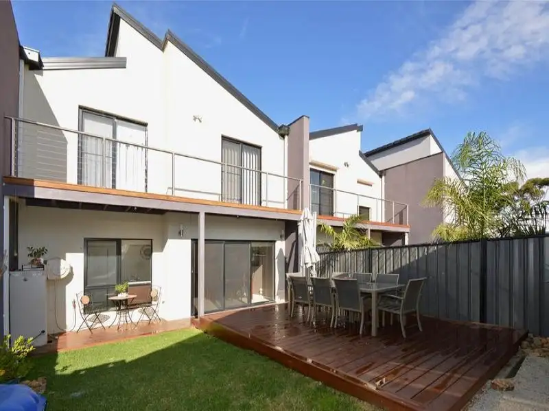Main view of Homely house listing, 5 Woodburn Avenue, Cairnlea VIC 3023