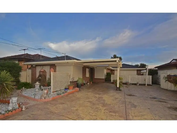 13 Quinn Street, Deer Park VIC 3023