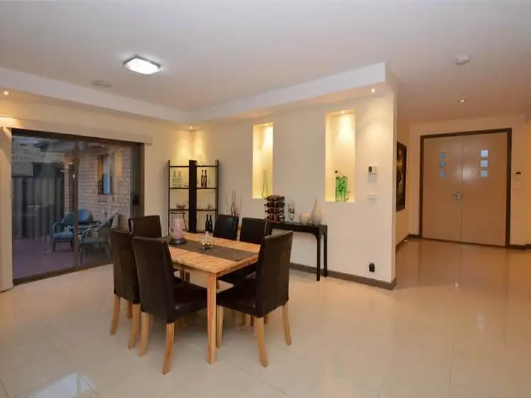 Fifth view of Homely house listing, 37 Lynne Maree Avenue, Cairnlea VIC 3023