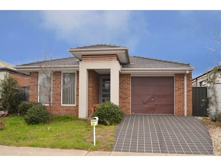 21 Howard Place, Deer Park VIC 3023