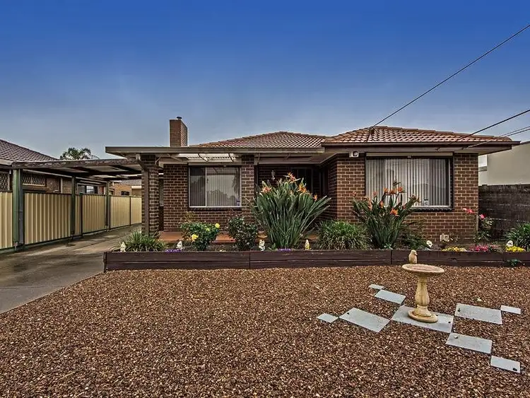 7 Wood Street, Deer Park VIC 3023
