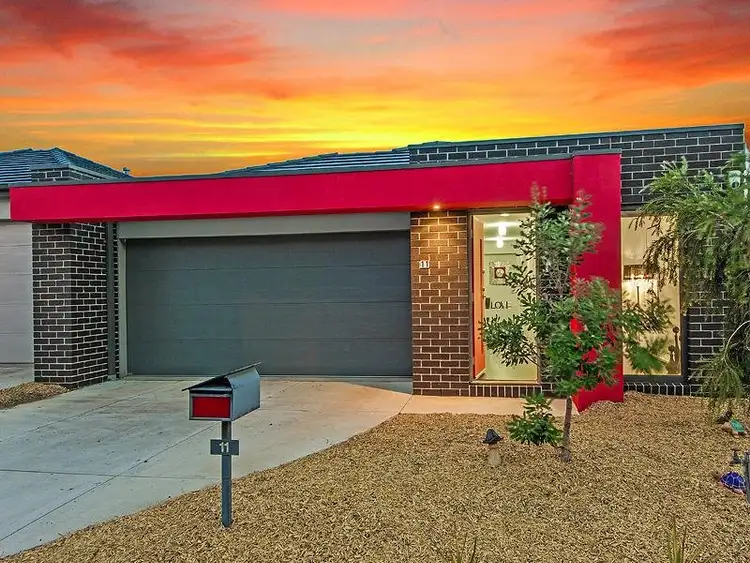 11 Longfield Way, Deer Park VIC 3023