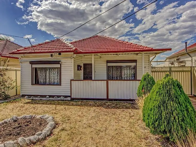 14 Christie Street, Deer Park VIC 3023