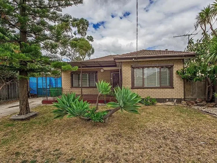 1 Poole Street, Deer Park VIC 3023