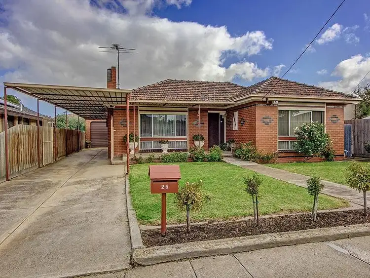 25 Vincent Street, Deer Park VIC 3023