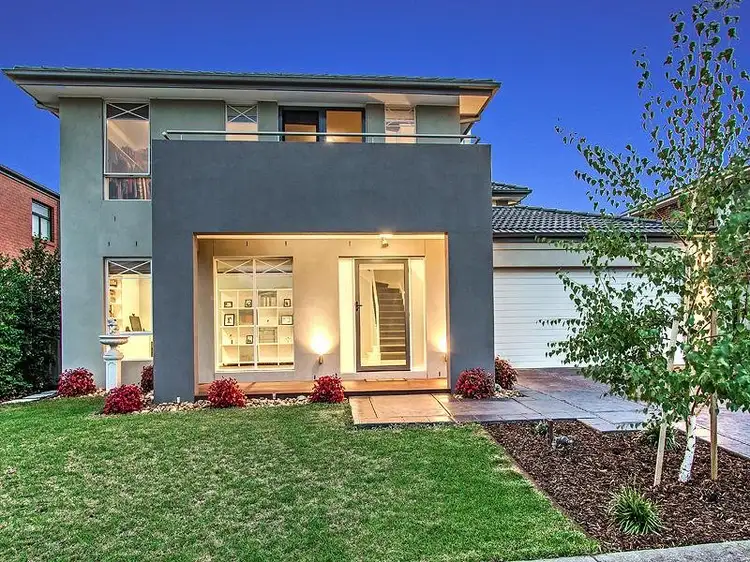 Main view of Homely house listing, 8 Kingsbridge Circuit, Cairnlea VIC 3023