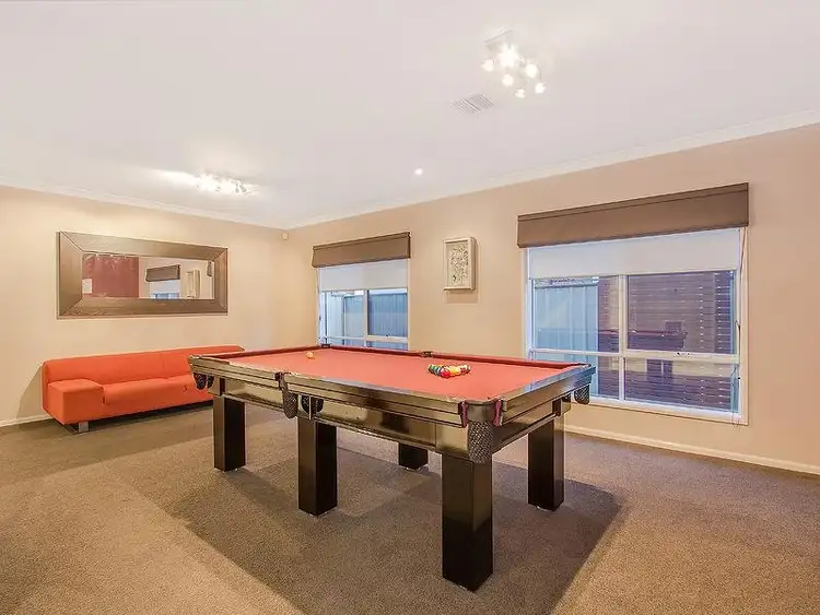 Fourth view of Homely house listing, 8 Kingsbridge Circuit, Cairnlea VIC 3023