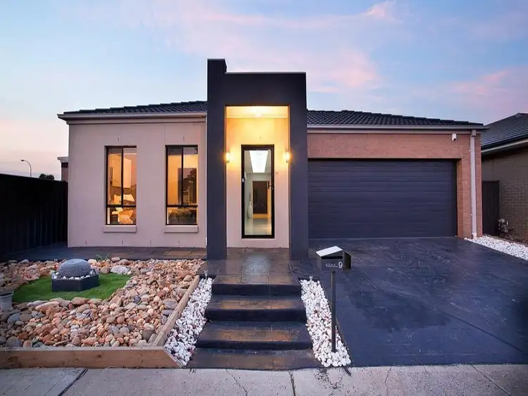 9 Foleys Road, Deer Park VIC 3023