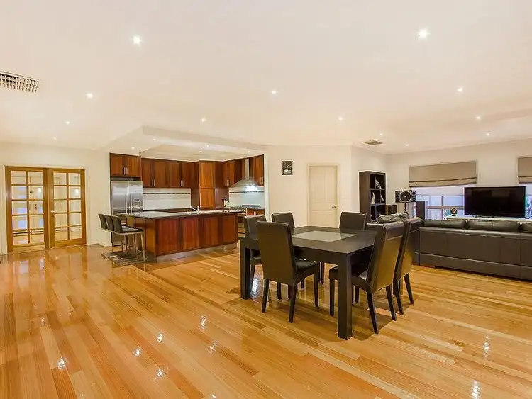 Fourth view of Homely house listing, 8 Treemont Court, Cairnlea VIC 3023