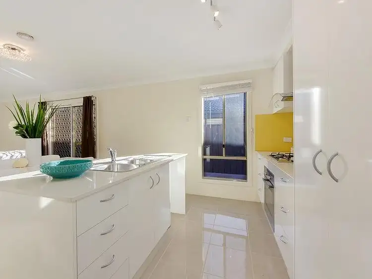 24 Loxwood Court, Deer Park VIC 3023