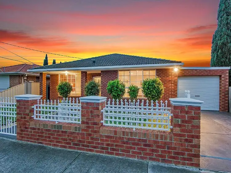 58 Lake Boga Avenue, Deer Park VIC 3023