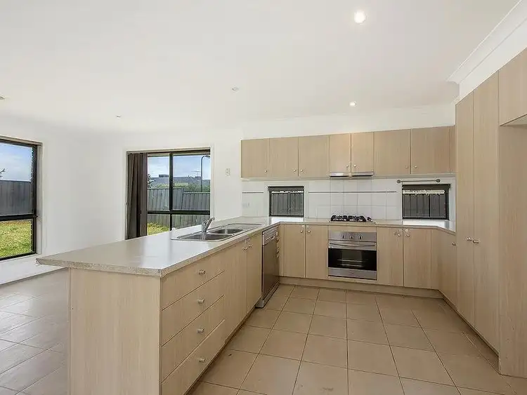Second view of Homely house listing, 2 Cragside Place, Deer Park VIC 3023