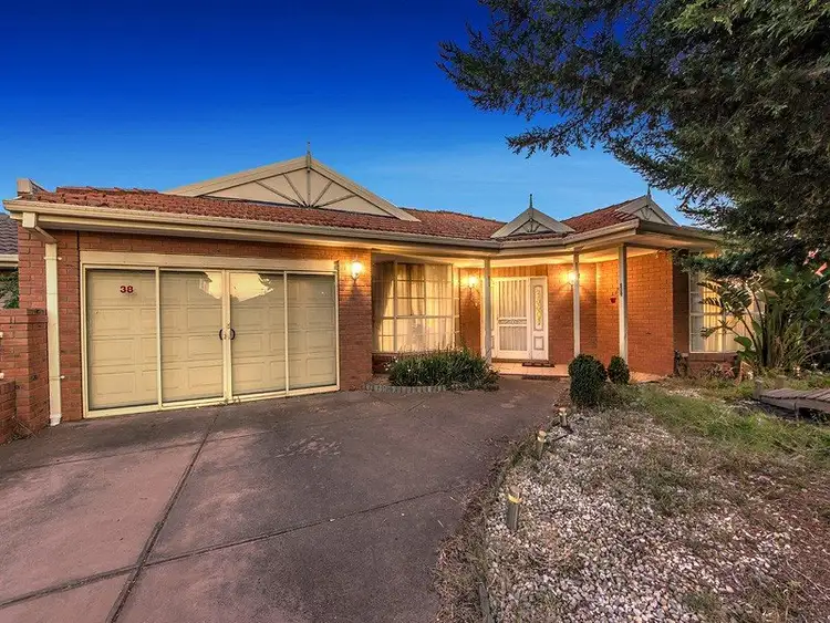 38 Kunat Street, Deer Park VIC 3023