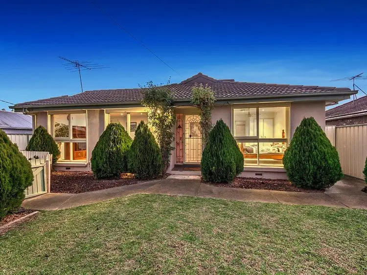 1 Hovell Street, Deer Park VIC 3023