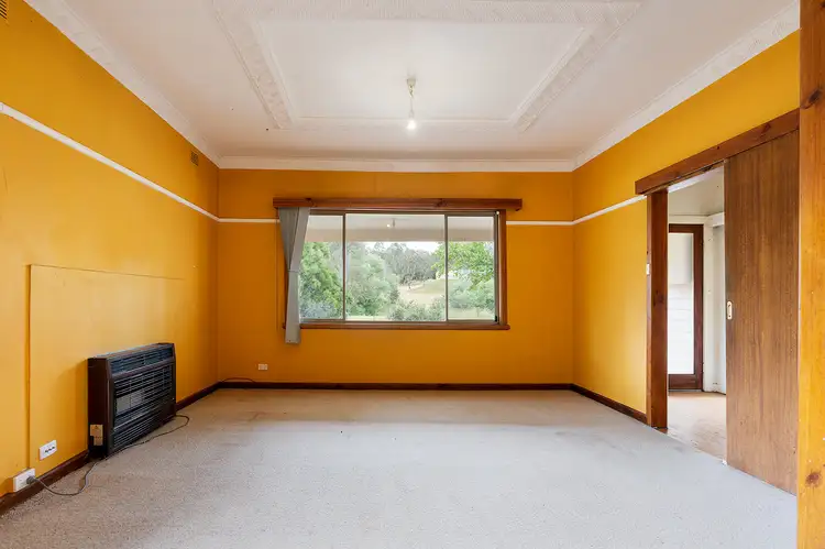 Second view of Homely house listing, 6 Dudley Street, Castlemaine VIC 3450