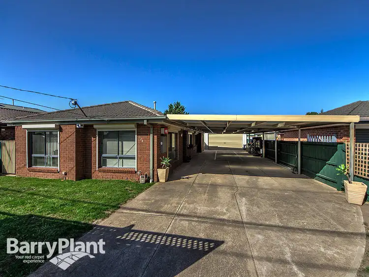 128 Robinsons Road, Deer Park VIC 3023