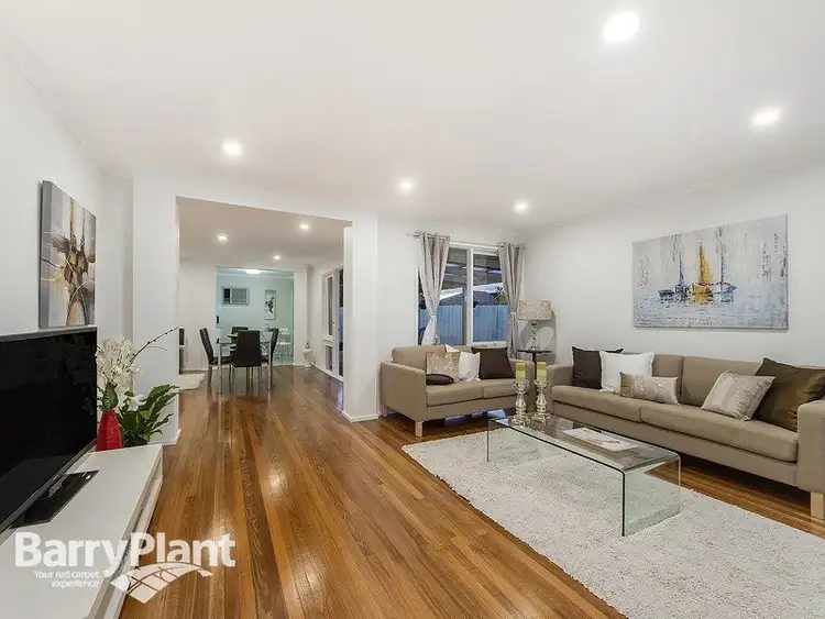 27 Aycliffe Drive, Deer Park VIC 3023