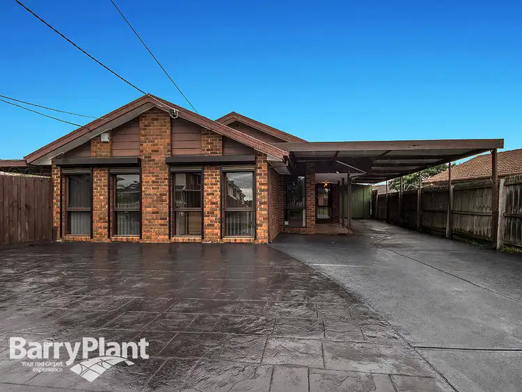 30 Warrington Crescent, Deer Park VIC 3023