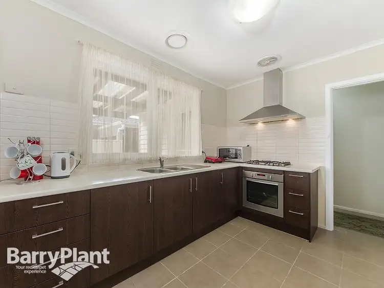 1/36 Laming Road, Deer Park VIC 3023