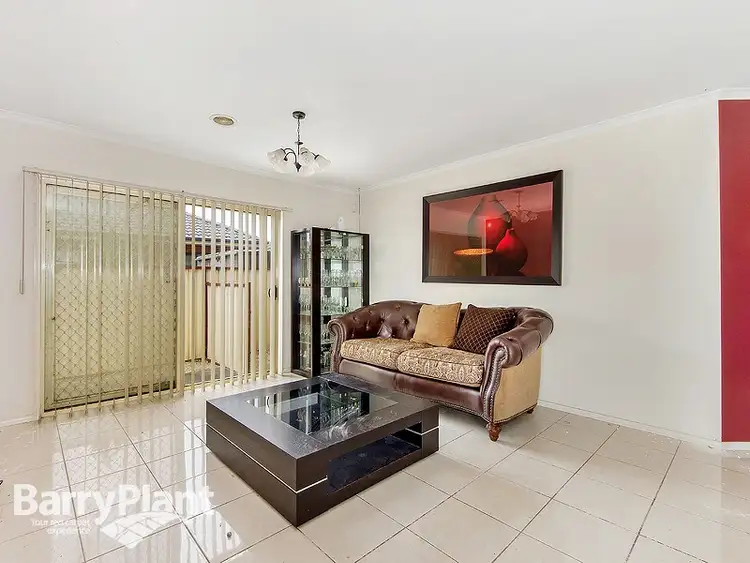 Fifth view of Homely house listing, 2 Mallebush Avenue, Cairnlea VIC 3023