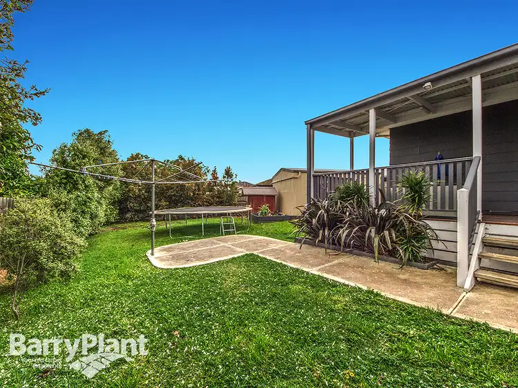 Sixth view of Homely house listing, 2 Antrim Court, Deer Park VIC 3023