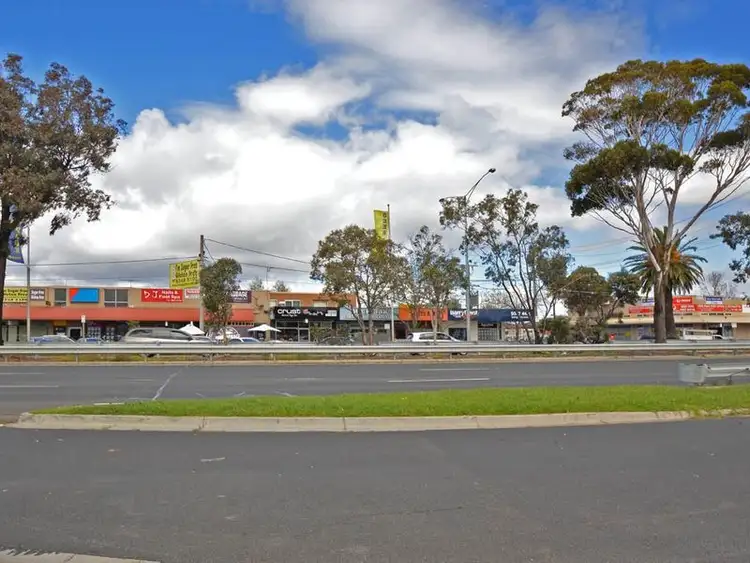 Fifth view of Homely apartment listing, 2/820 Ballarat Road, Deer Park VIC 3023