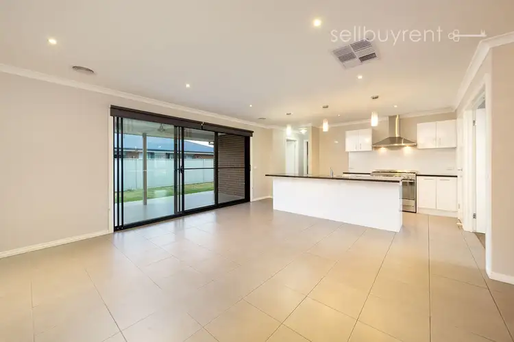 Third view of Homely house listing, 33 WHITELEY CIRCUIT, Baranduda VIC 3691