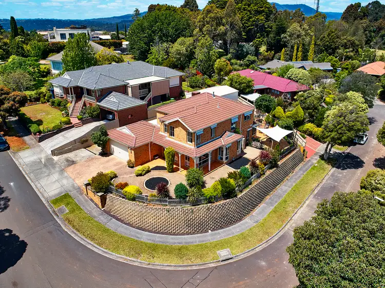 17 Timbertop Court, Mooroolbark VIC 3138