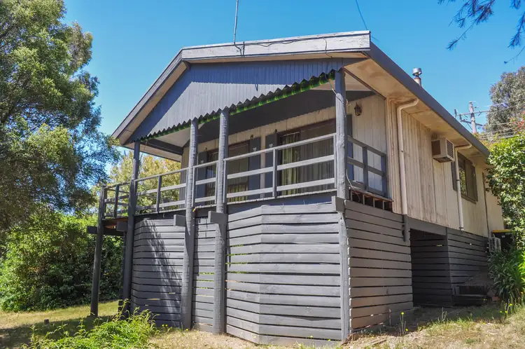 5 Valley Fair Rise, Macs Cove VIC 3723